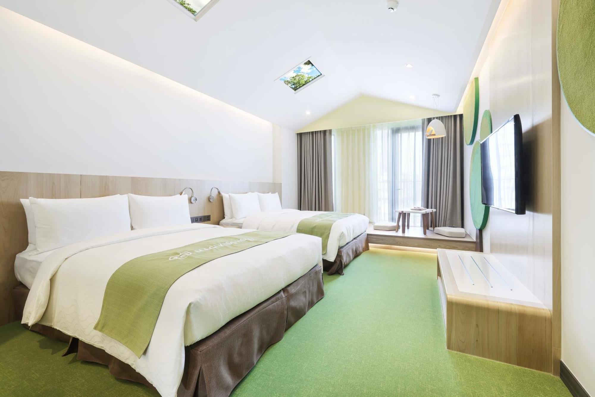 Check Inn Magi Kids Hotel Лодун Экстерьер фото