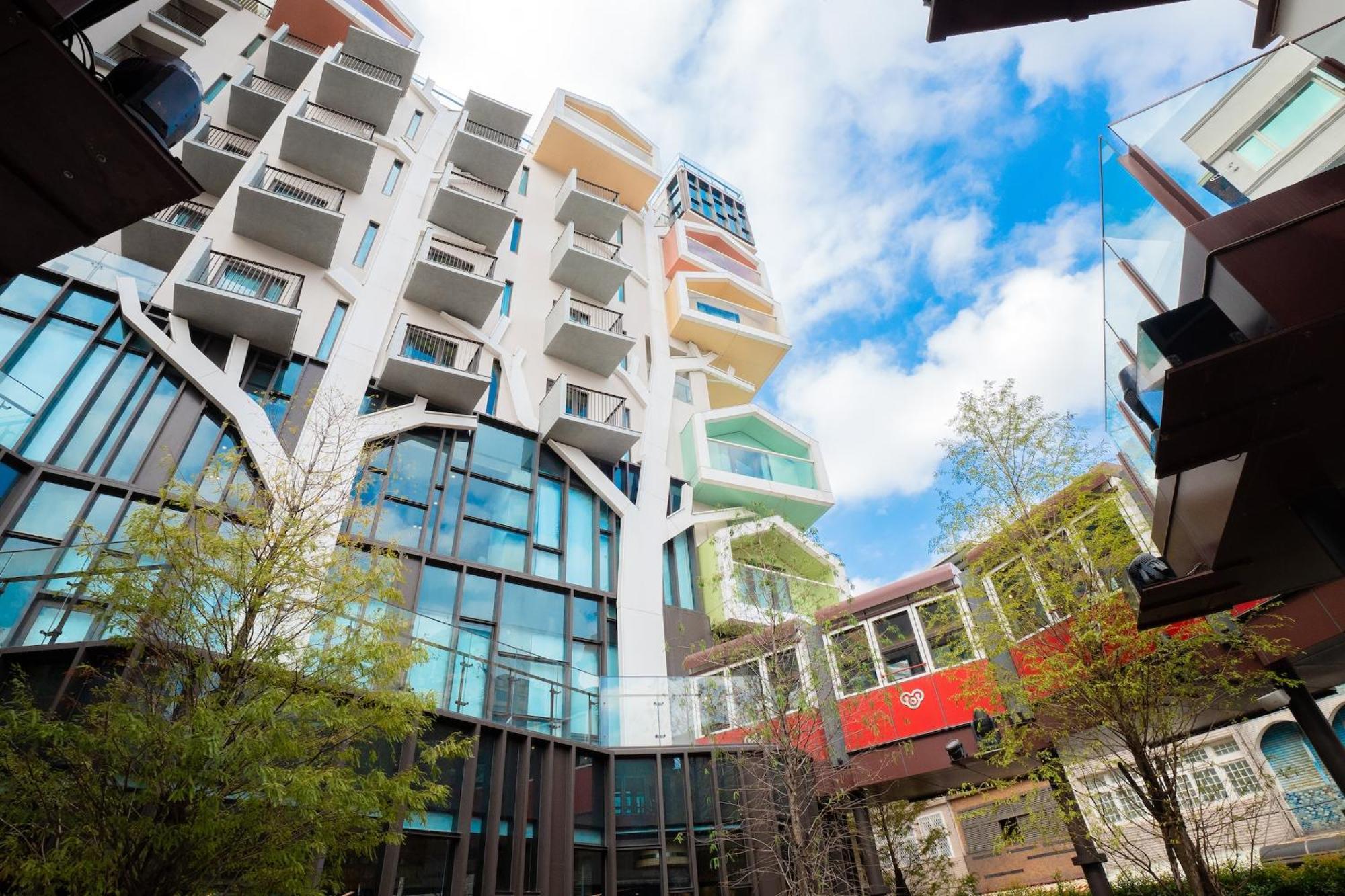 Check Inn Magi Kids Hotel Лодун Экстерьер фото